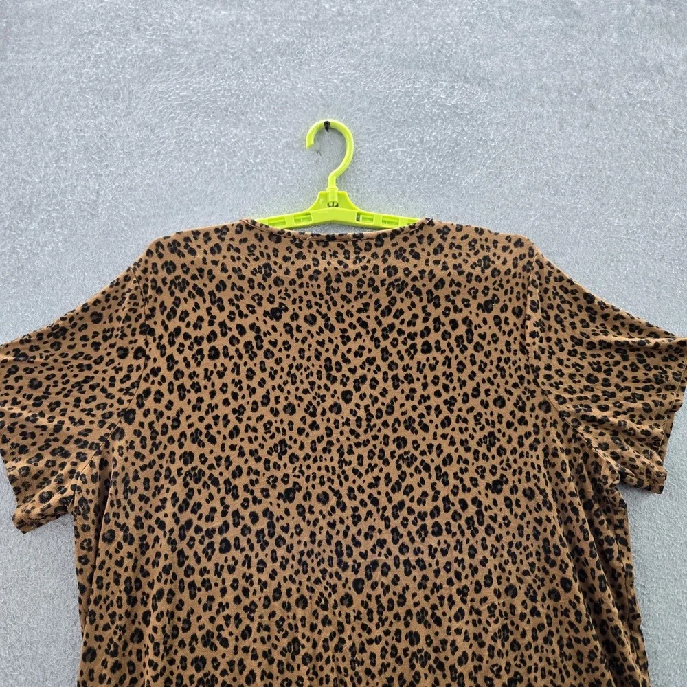 Old Navy Women Shirt XXL Brown Animal‎ Print V-Neck Pullover